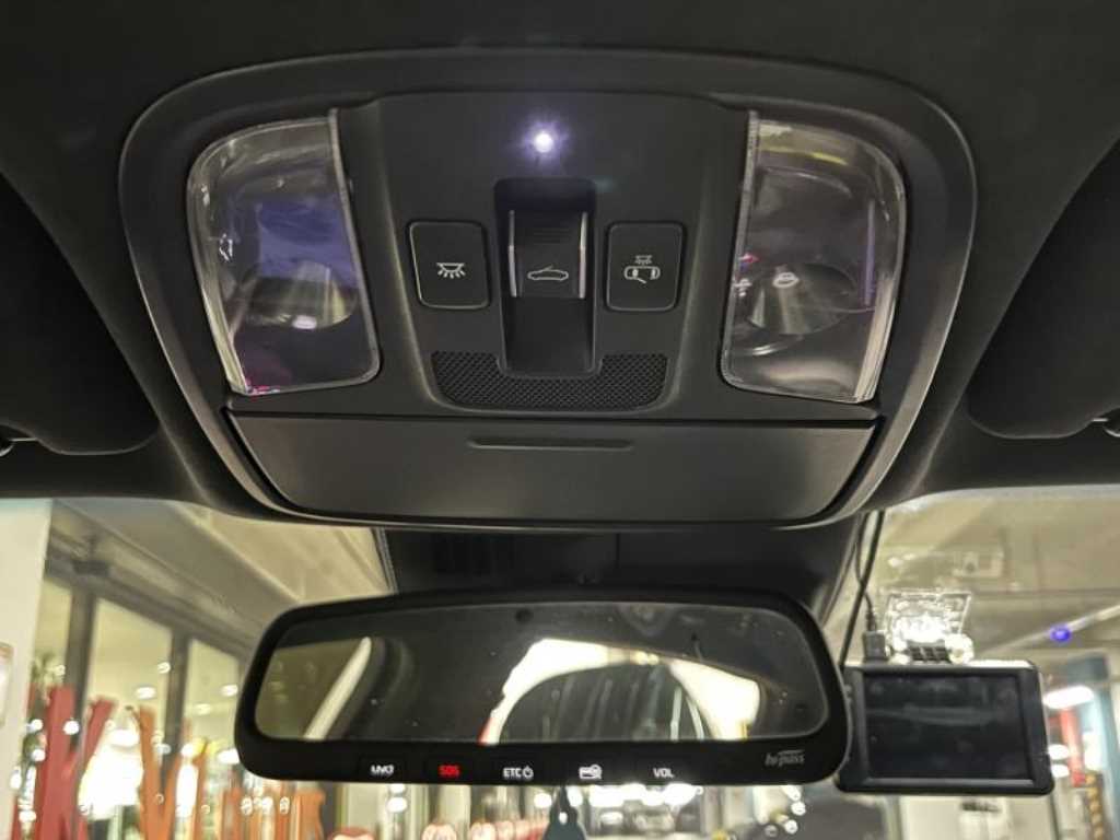 KIA Stinger - Vista 8