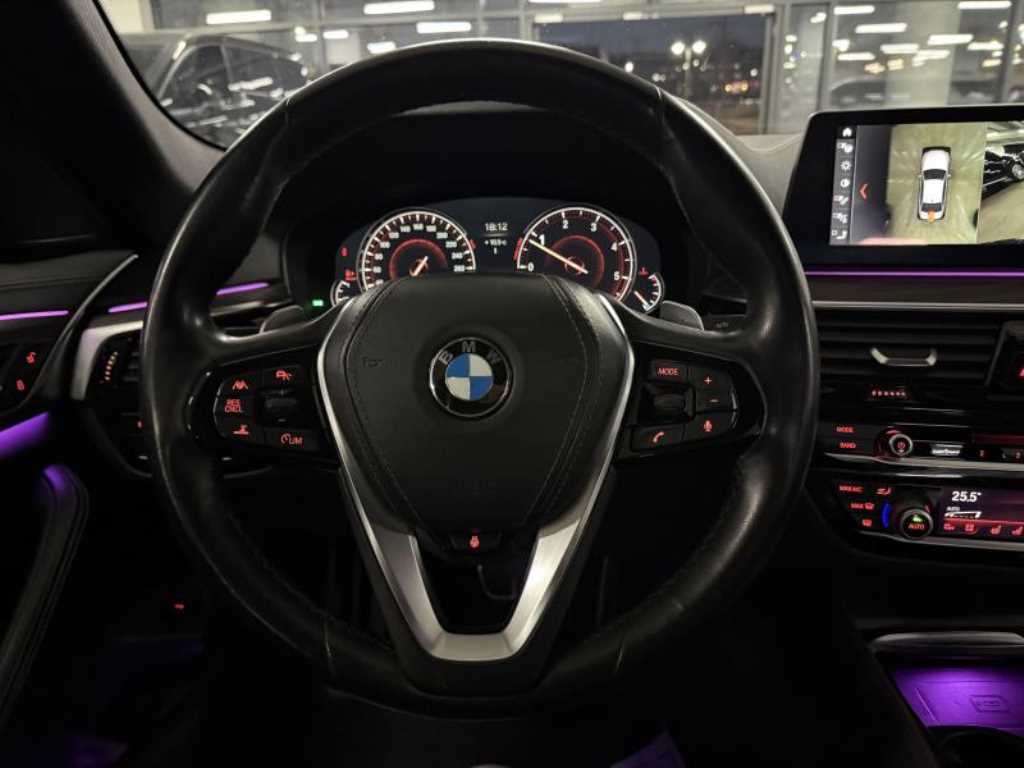 BMW 5 Series - Vista 9