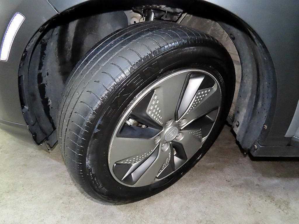 HYUNDAI Kona 2019 Gris - Importación desde Corea - HF Imports Iquique - Foto 19