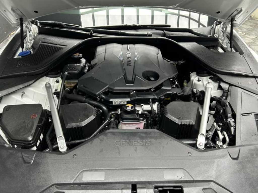 Genesis G80 2025 Blanco - Importación desde Corea - HF Imports Iquique - Foto 17