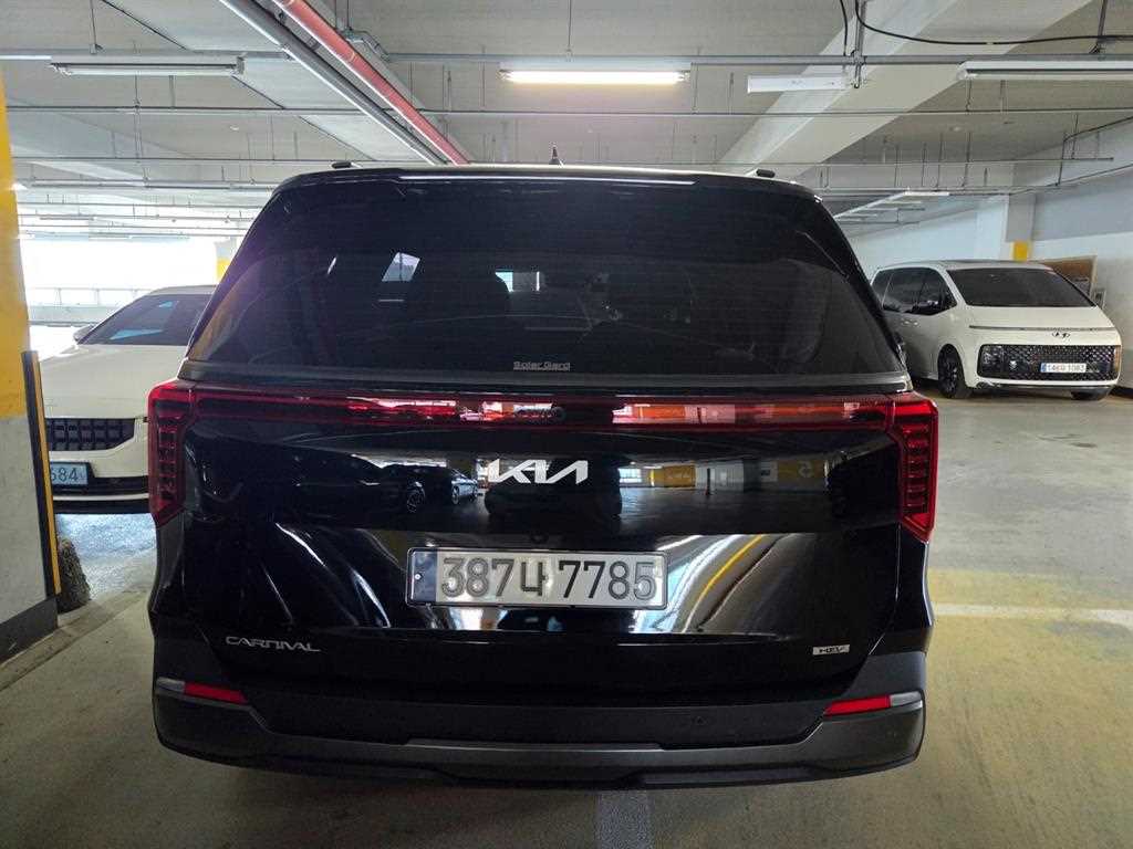 KIA Carnival - Vista 4
