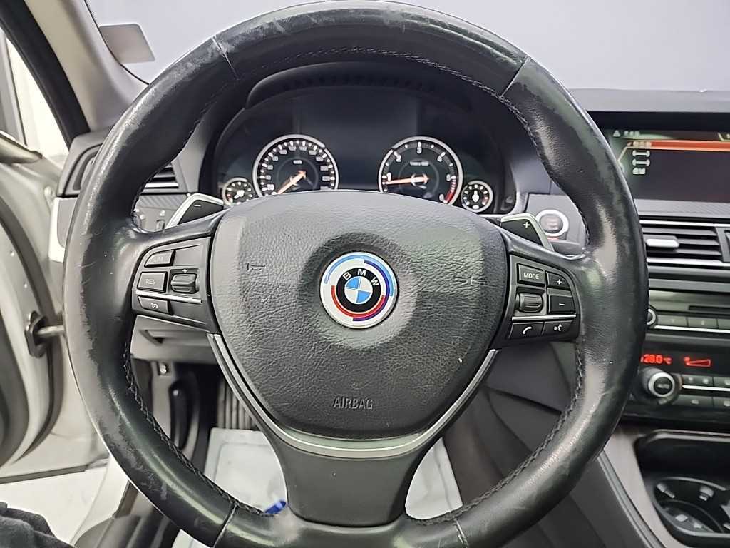 BMW 5 Series - Vista 9