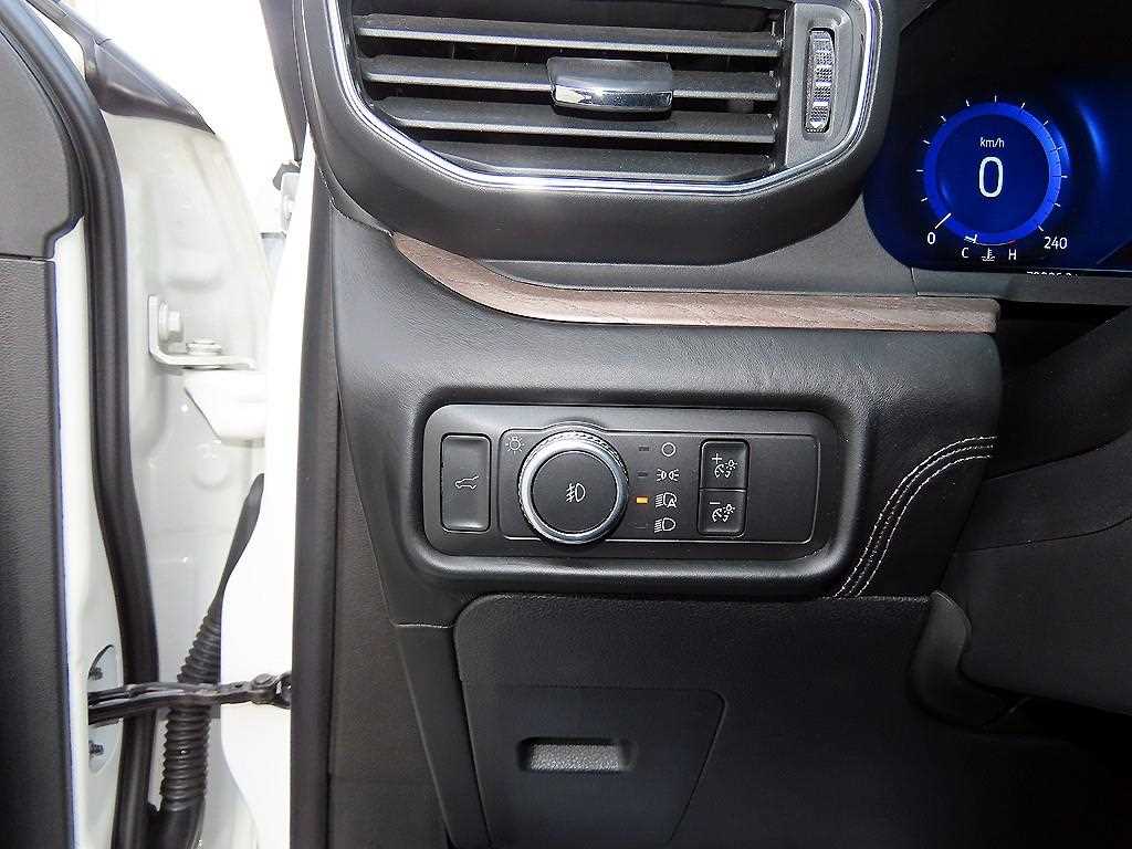 Ford Explorer - Vista 12