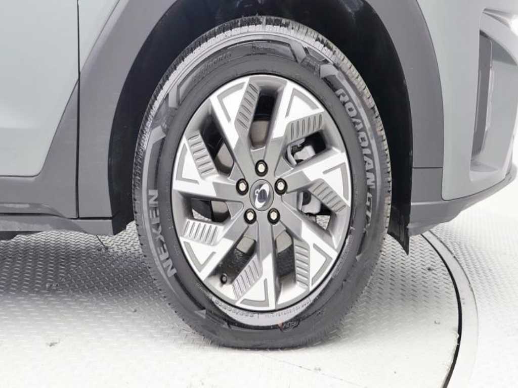 Ssangyong Torres - Vista 7