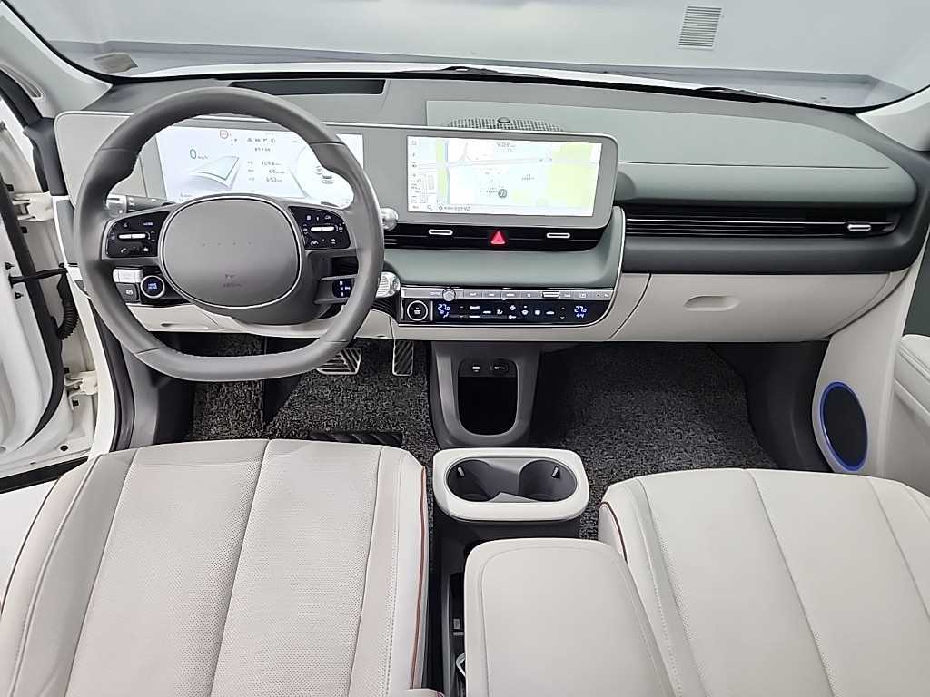 HYUNDAI Ioniq 5 - Vista 8