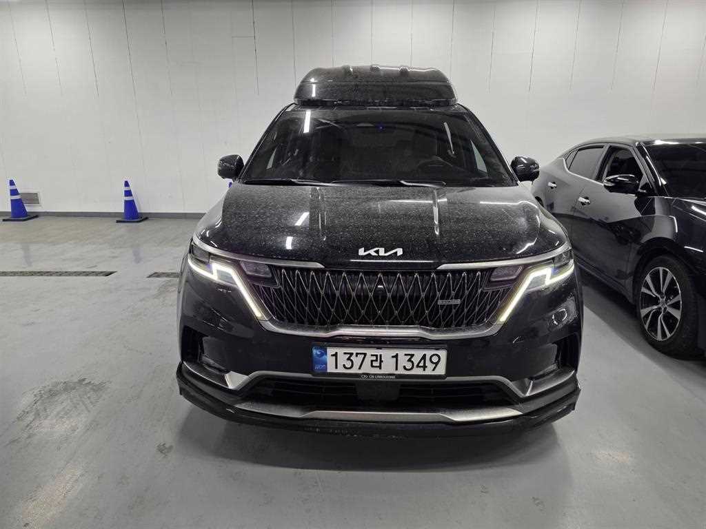 KIA Carnival 2023 Negro - Importación desde Corea - HF Imports Iquique - Foto 1