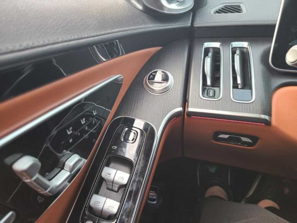 Mercedes Benz S Class - Vista 11