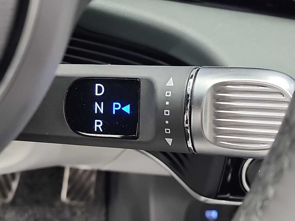 HYUNDAI Ioniq 5 - Vista 9