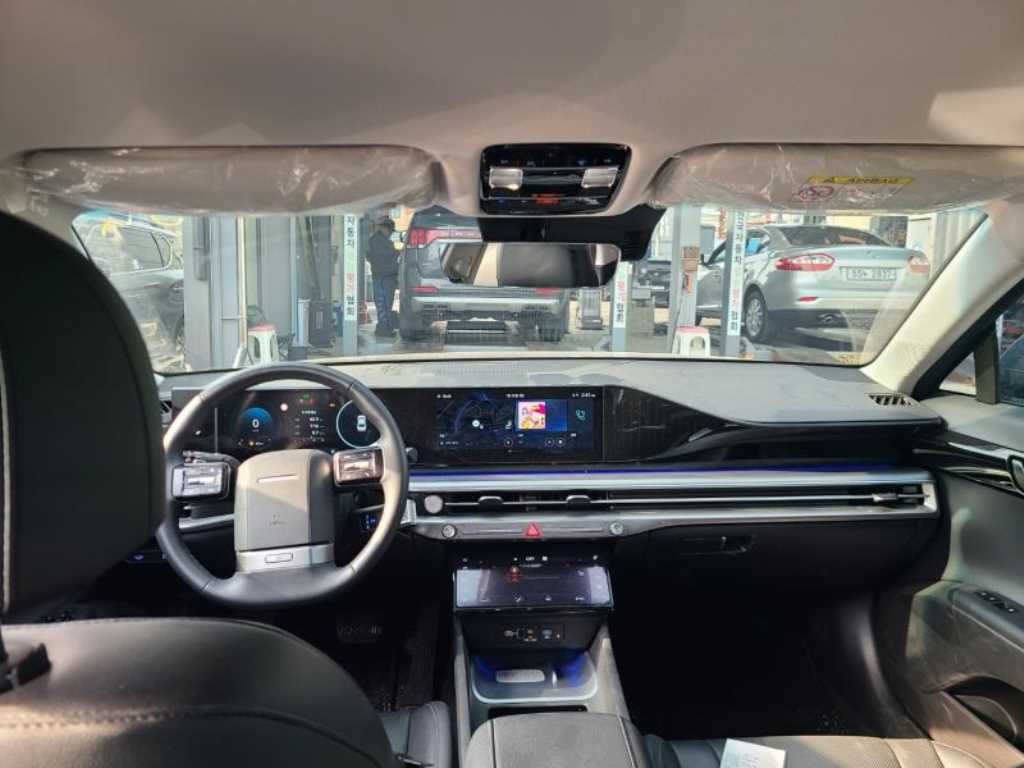 HYUNDAI Grandeur - Vista 8