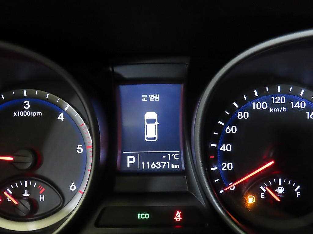 HYUNDAI Santa Fe - Vista 9