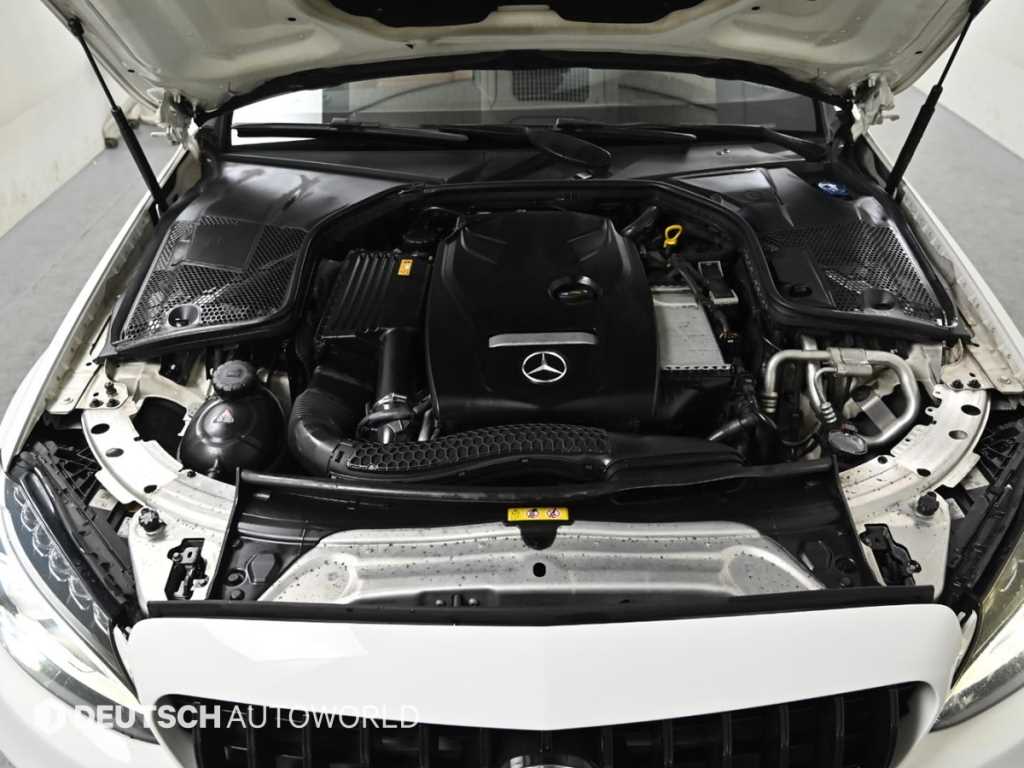 Mercedes Benz C Class - Vista 6