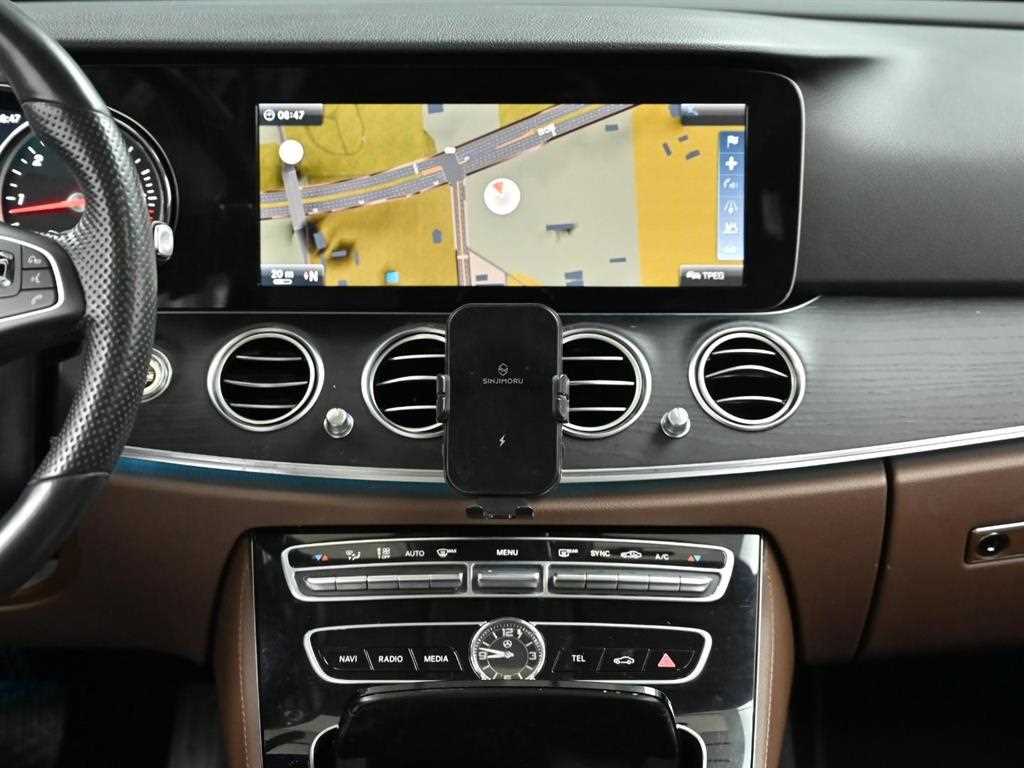 Mercedes Benz E class 2017 Negro - Importación desde Corea - HF Imports Iquique - Foto 14