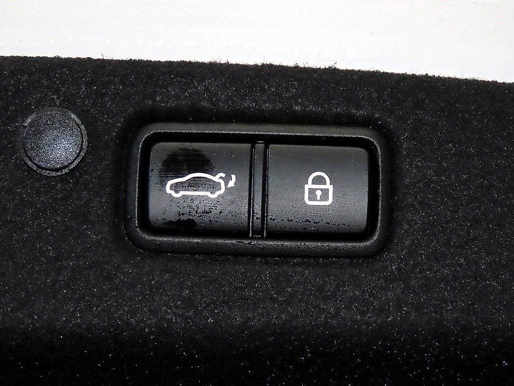 HYUNDAI Grandeur 2022 Blanco - Importación desde Corea - HF Imports Iquique - Foto 16