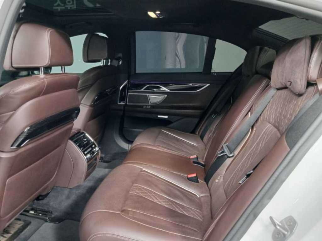 BMW 7 Series - Vista 7