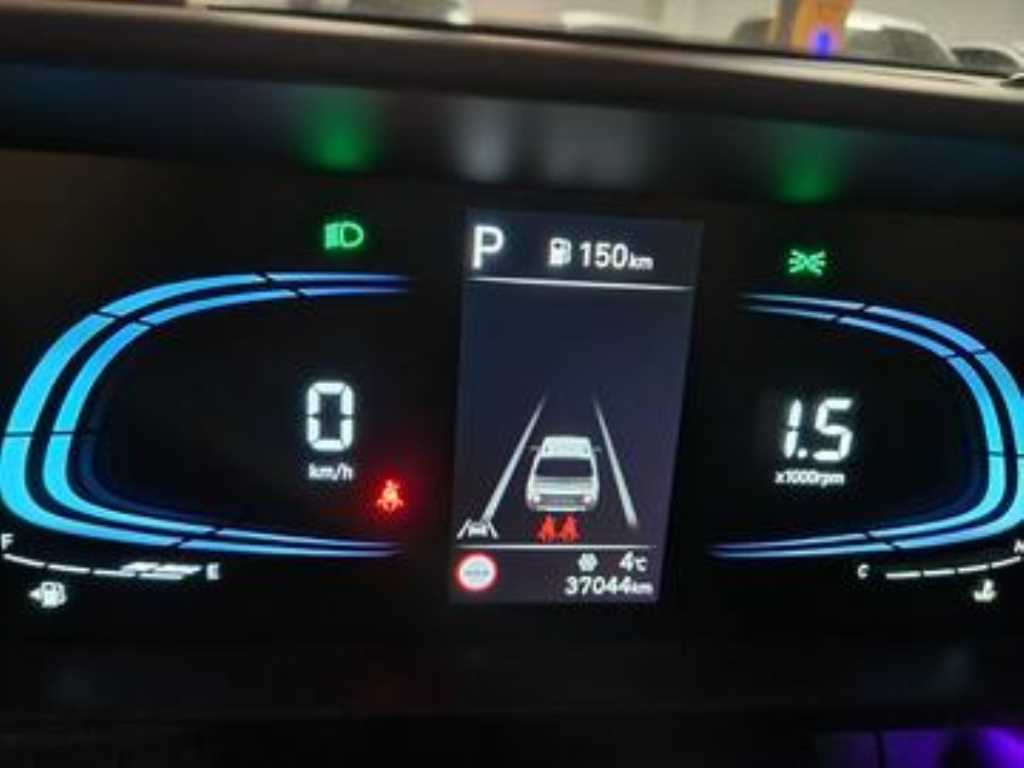 HYUNDAI Casper - Vista 5