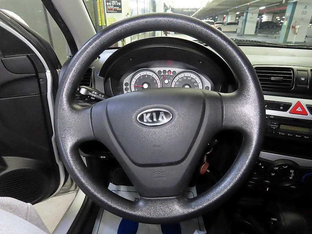 KIA Morning - Vista 8