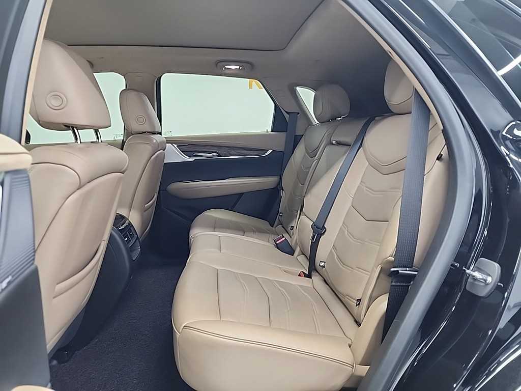 HYUNDAI Starex - Vista 12