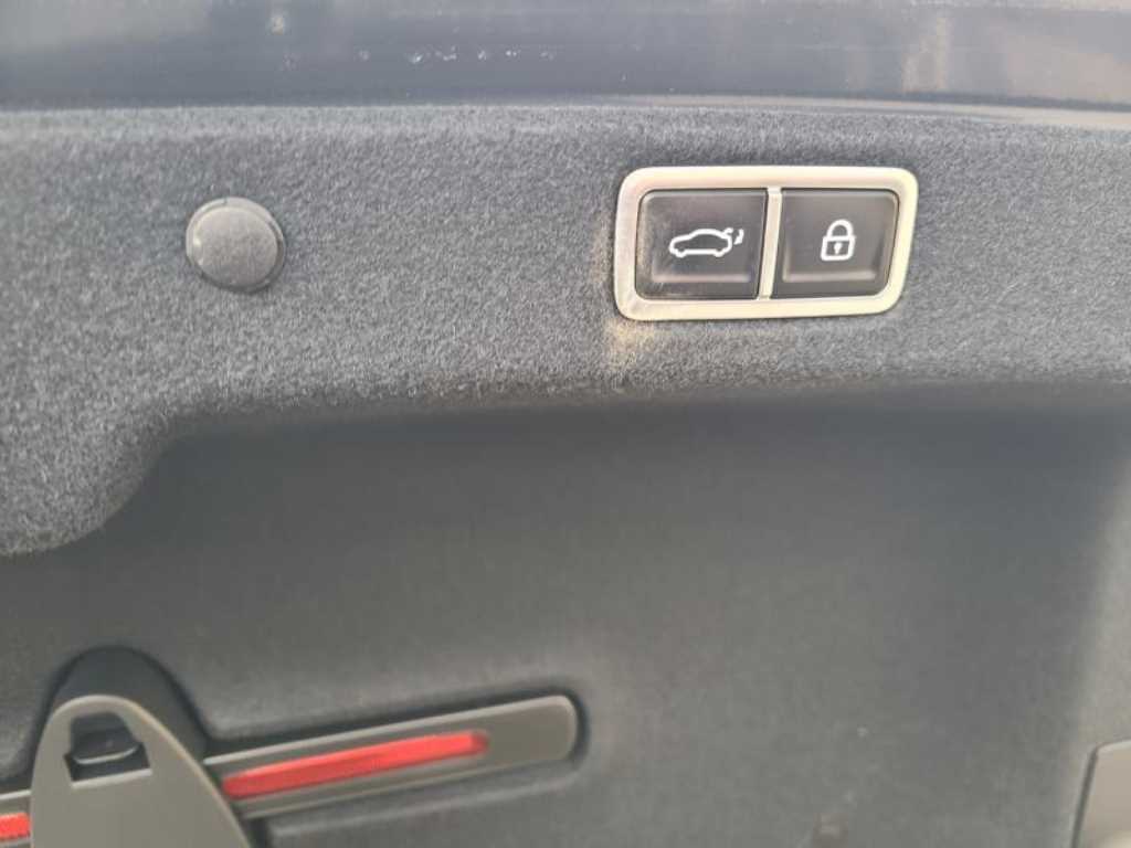 HYUNDAI Grandeur - Vista 6