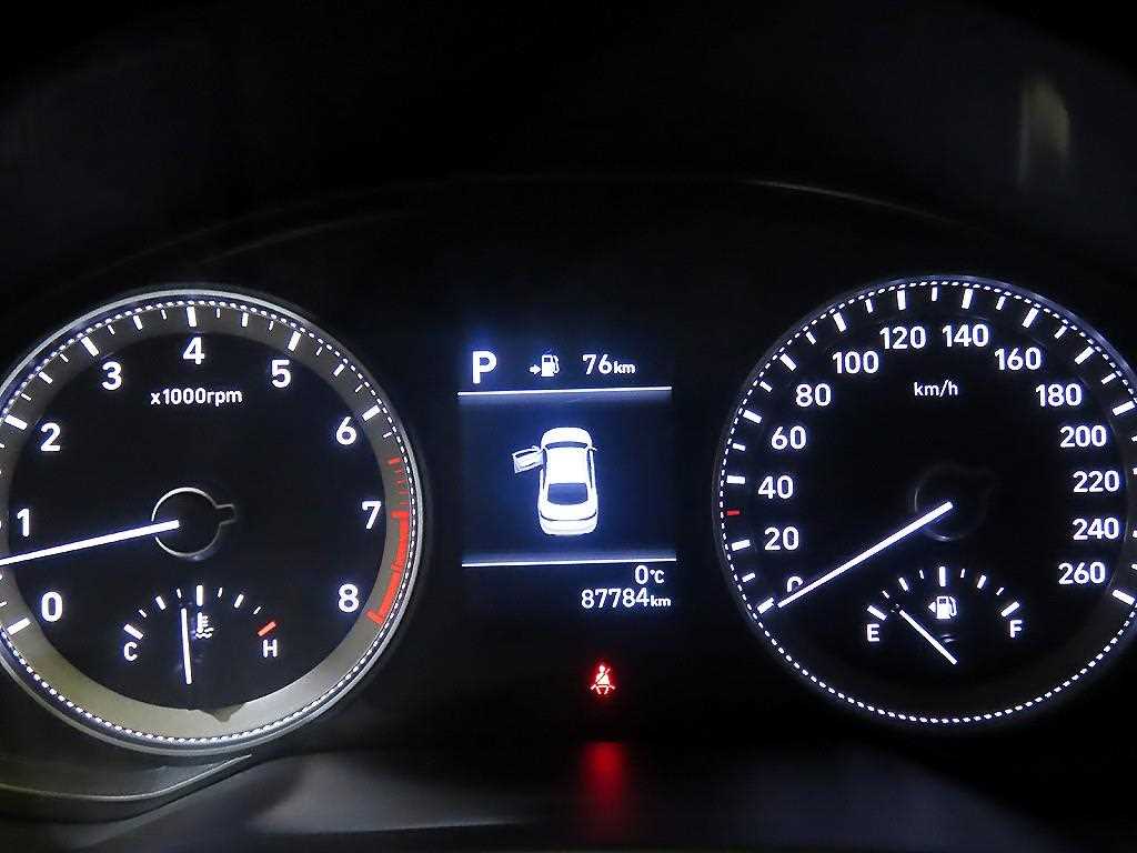 HYUNDAI Grandeur - Vista 9