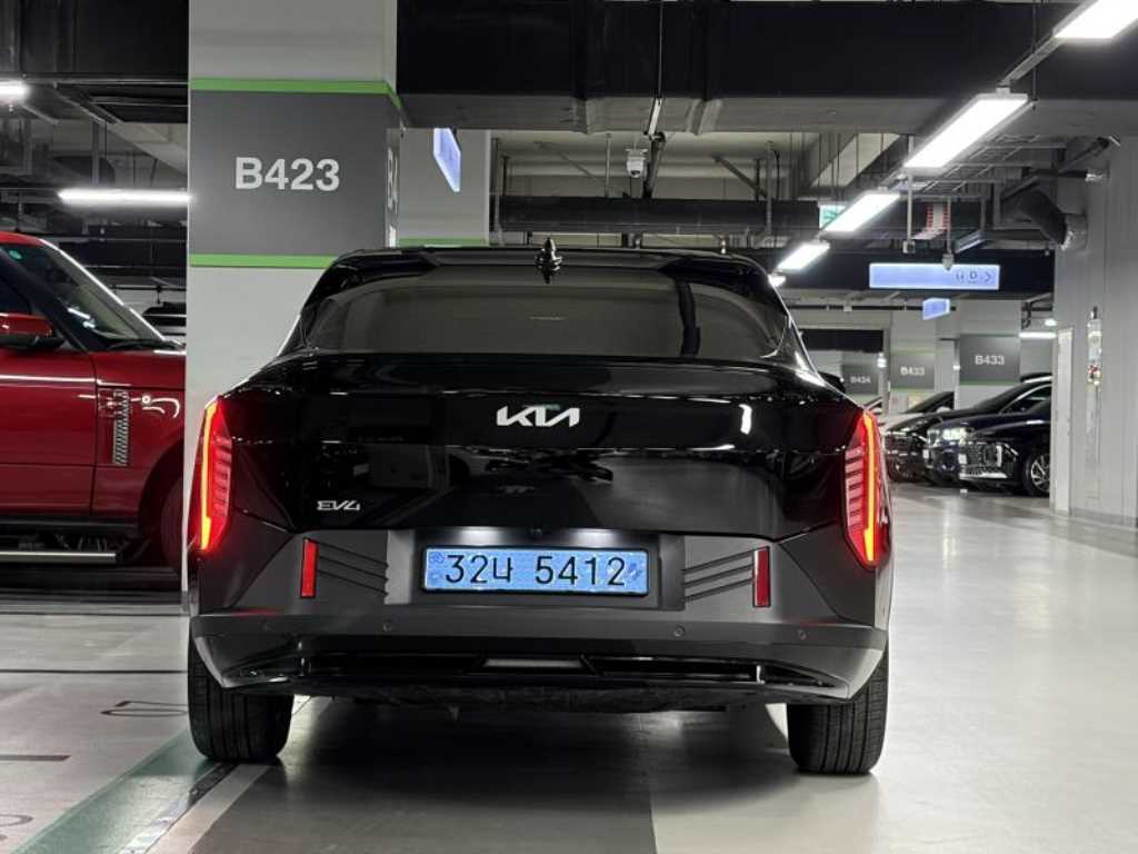 KIA EV4 - Vista 4