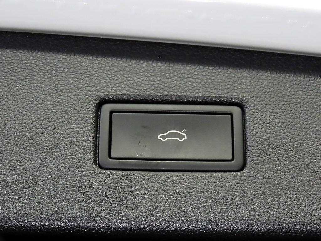 Volkswagen Tiguan 2023 Blanco - Importación desde Corea - HF Imports Iquique - Foto 16