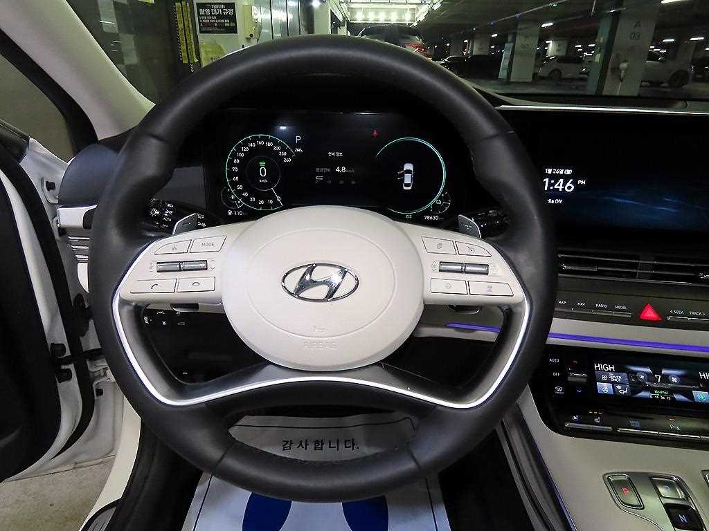 HYUNDAI Grandeur - Vista 8