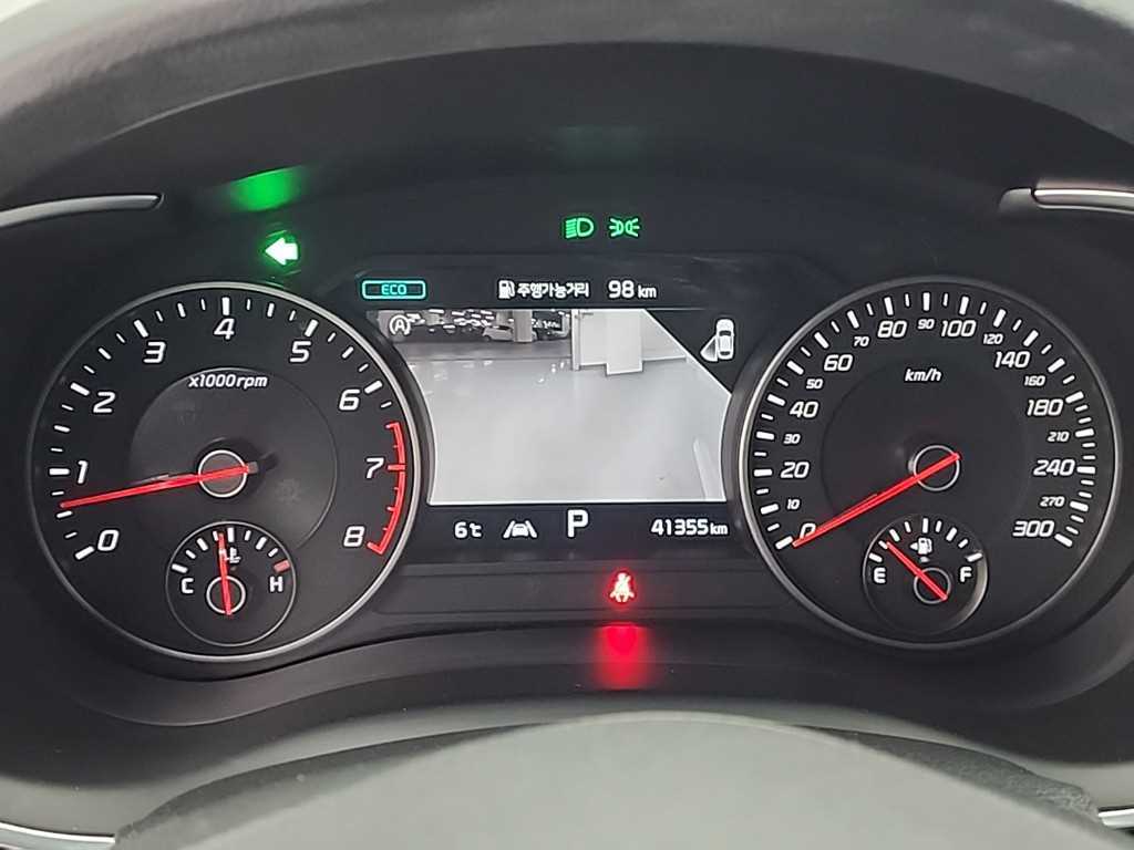 KIA Stinger - Vista 6