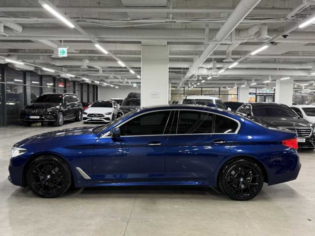 BMW 5 Series - Vista 5