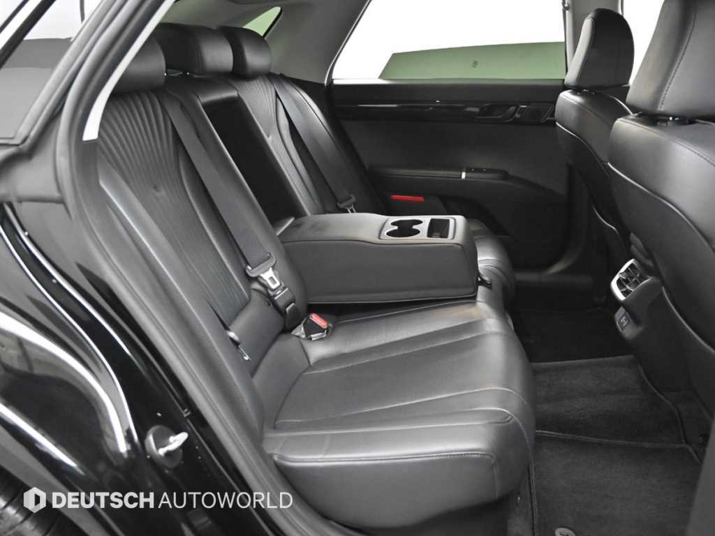 HYUNDAI Grandeur - Vista 12