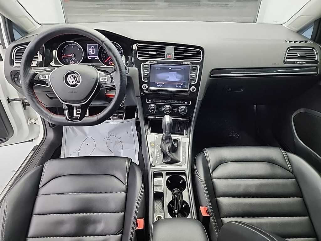 Volkswagen Golf - Vista 7