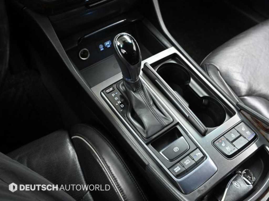 HYUNDAI Aslan - Vista 9