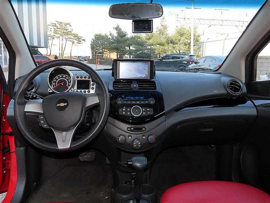 Chevrolet Spark - Vista 8