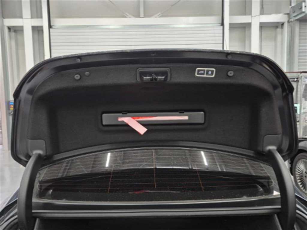 Genesis G70 - Vista 12