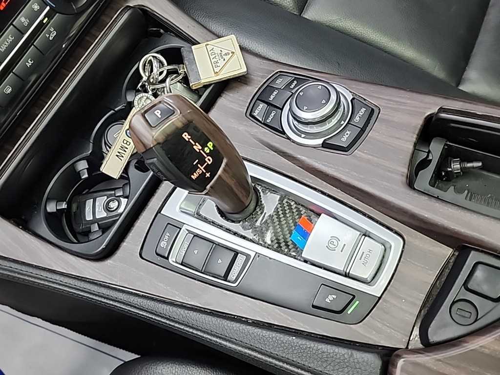 BMW 5 Series - Vista 8