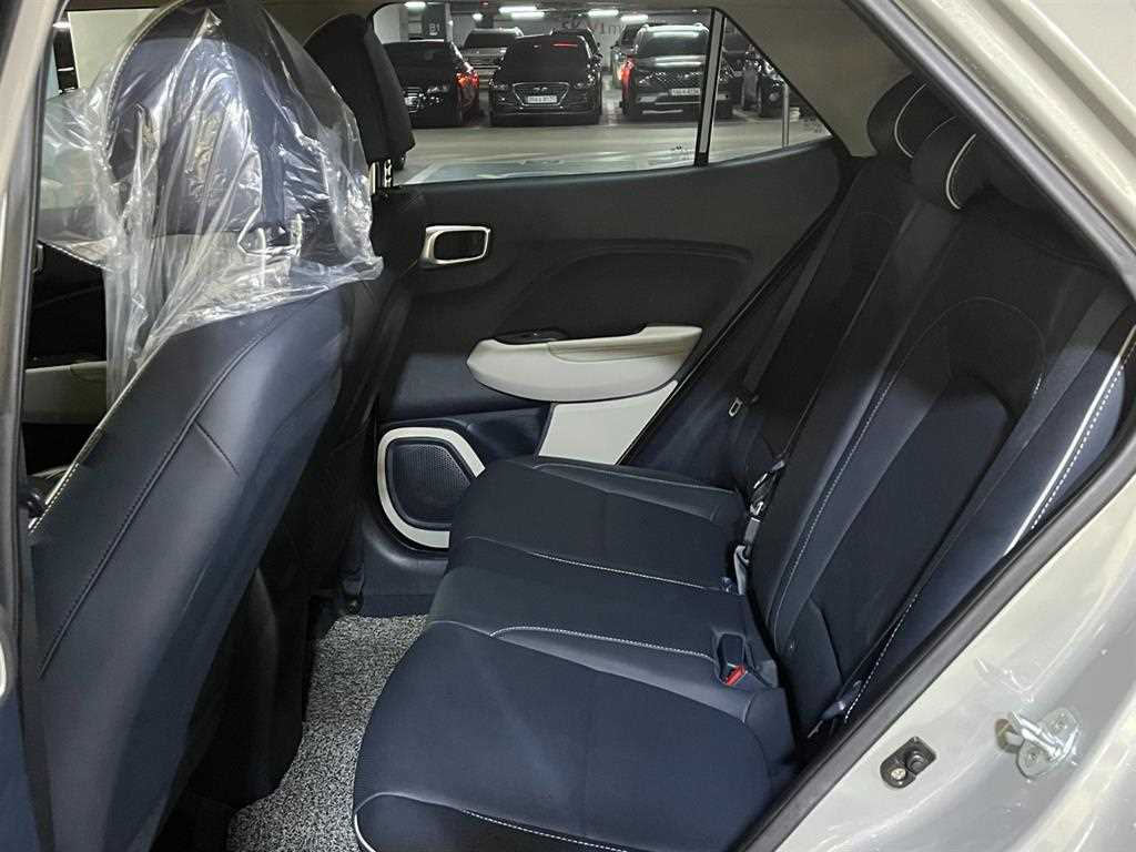 HYUNDAI Venue - Vista 7