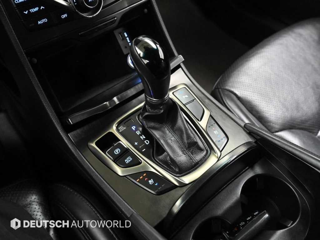 HYUNDAI Grandeur - Vista 9