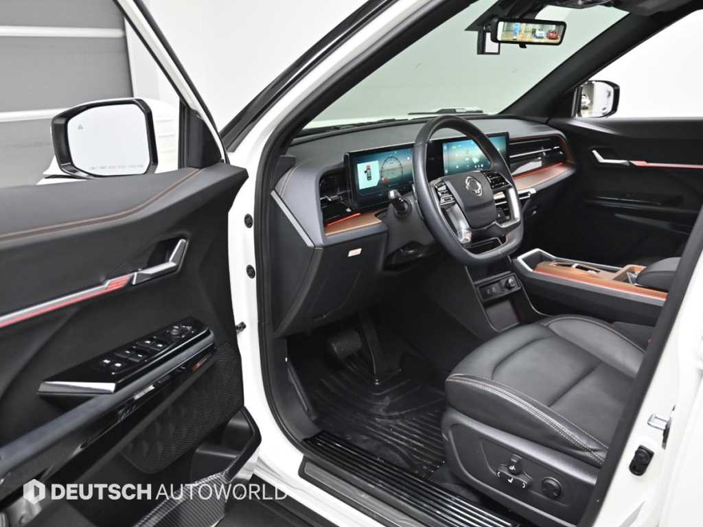 Ssangyong Torres - Vista 11