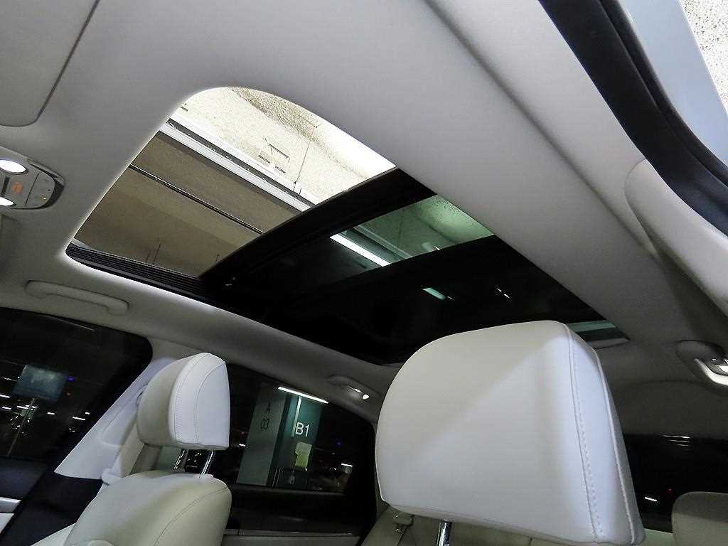 HYUNDAI Grandeur 2022 Blanco - Importación desde Corea - HF Imports Iquique - Foto 15