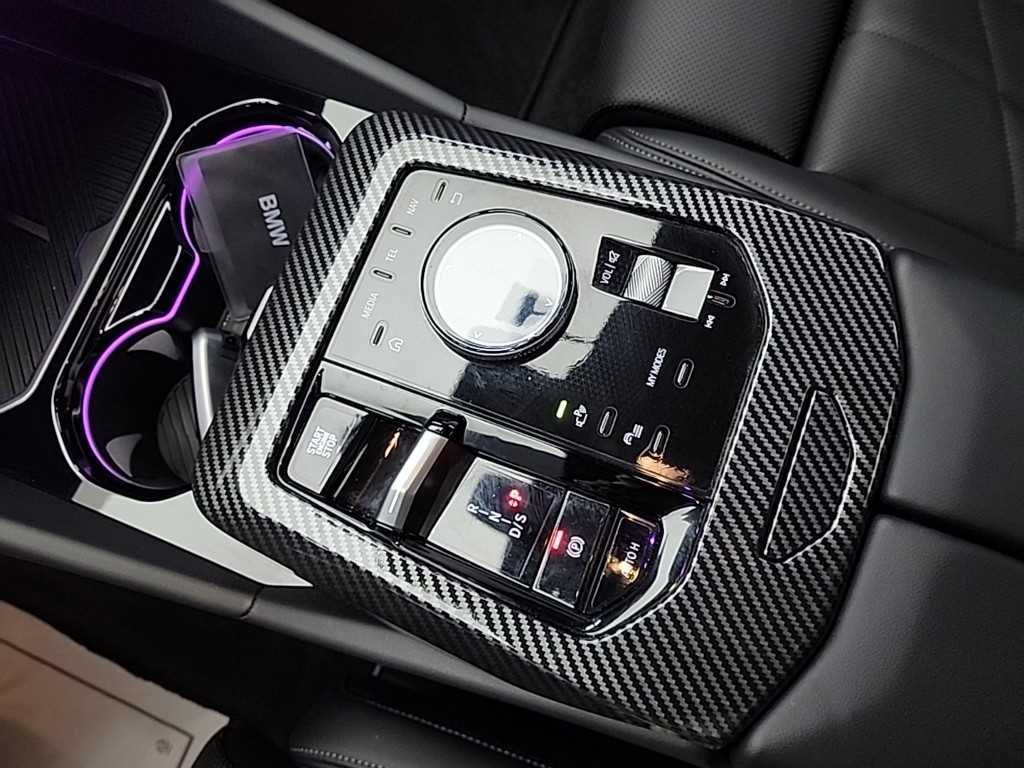 BMW 5 Series - Vista 8