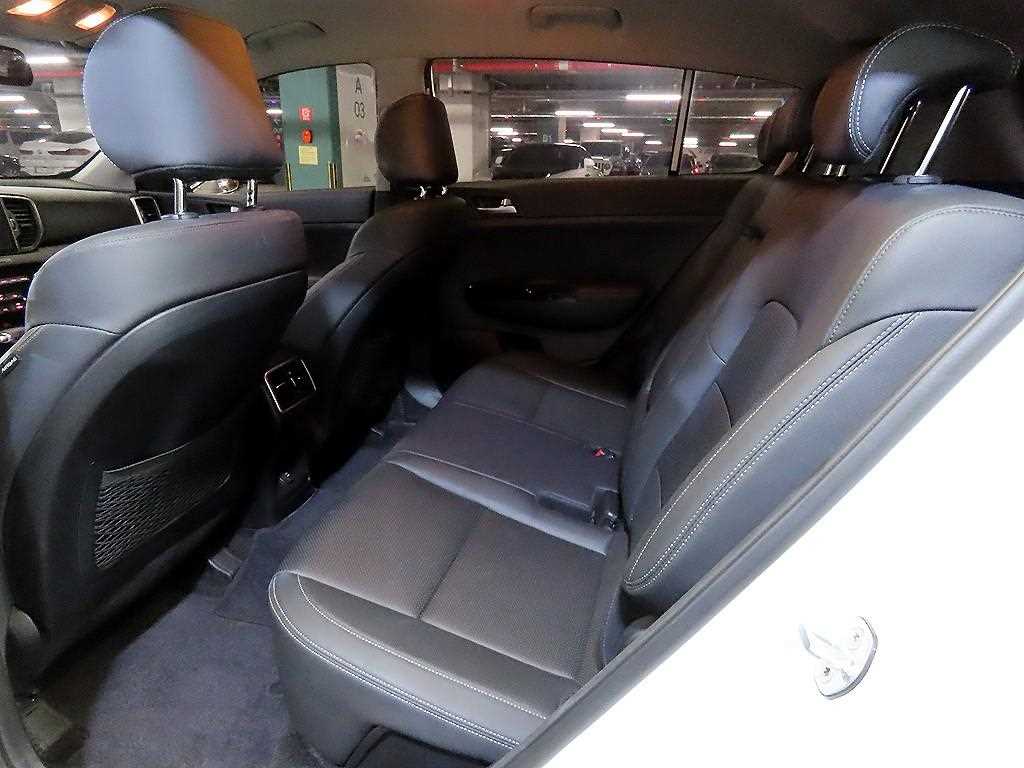 KIA Sportage - Vista 7