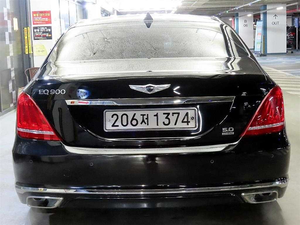 Genesis EQ900 - Vista 5