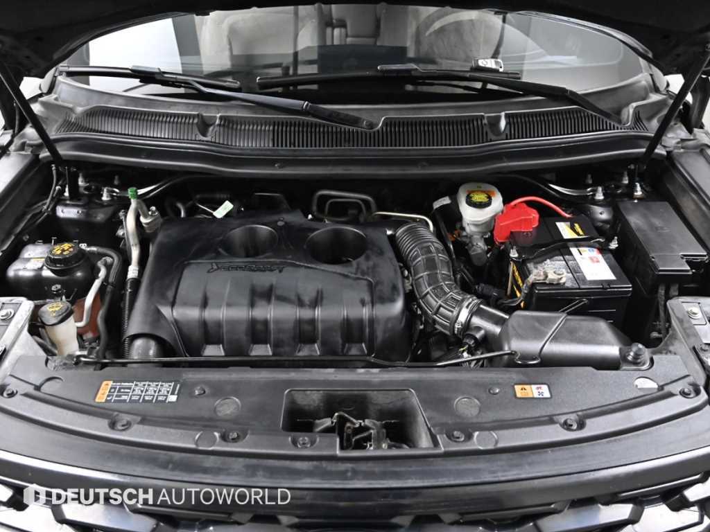 Ford Explorer - Vista 6