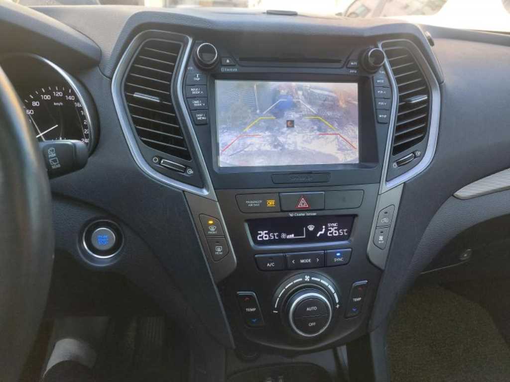 HYUNDAI Maxcruz - Vista 5