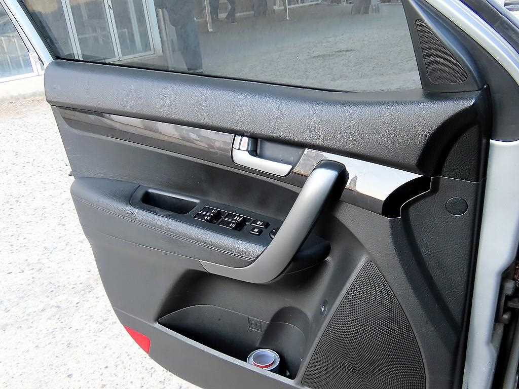 KIA Sorento - Vista 12