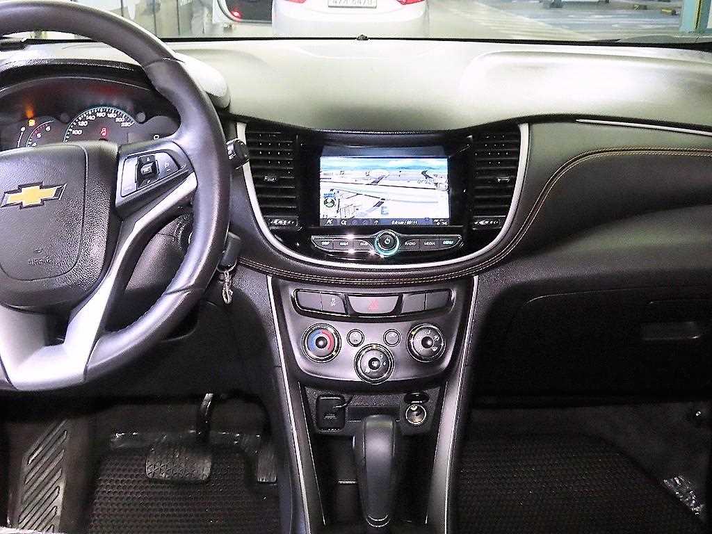 Chevrolet Trax - Vista 11