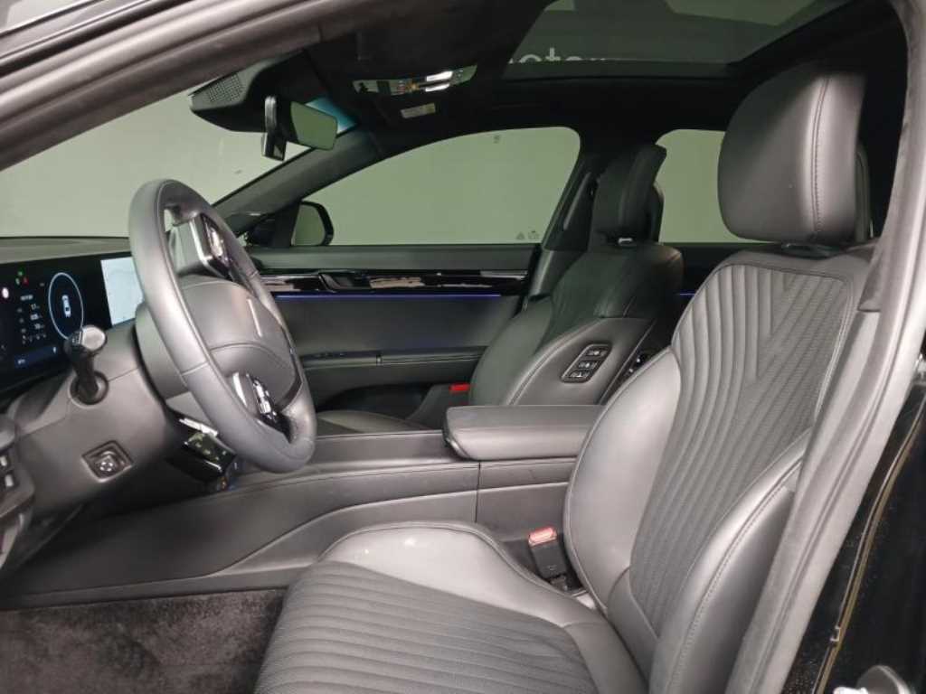 HYUNDAI Grandeur - Vista 7