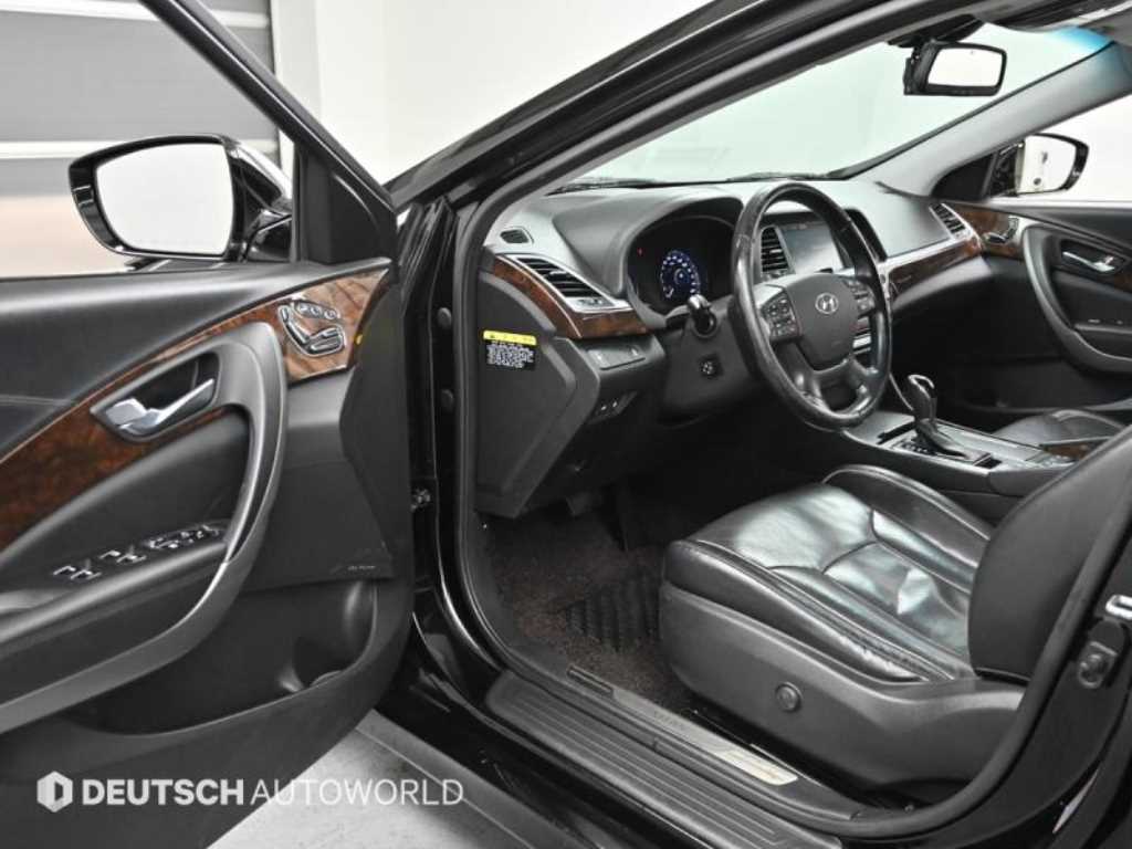 HYUNDAI Aslan - Vista 11