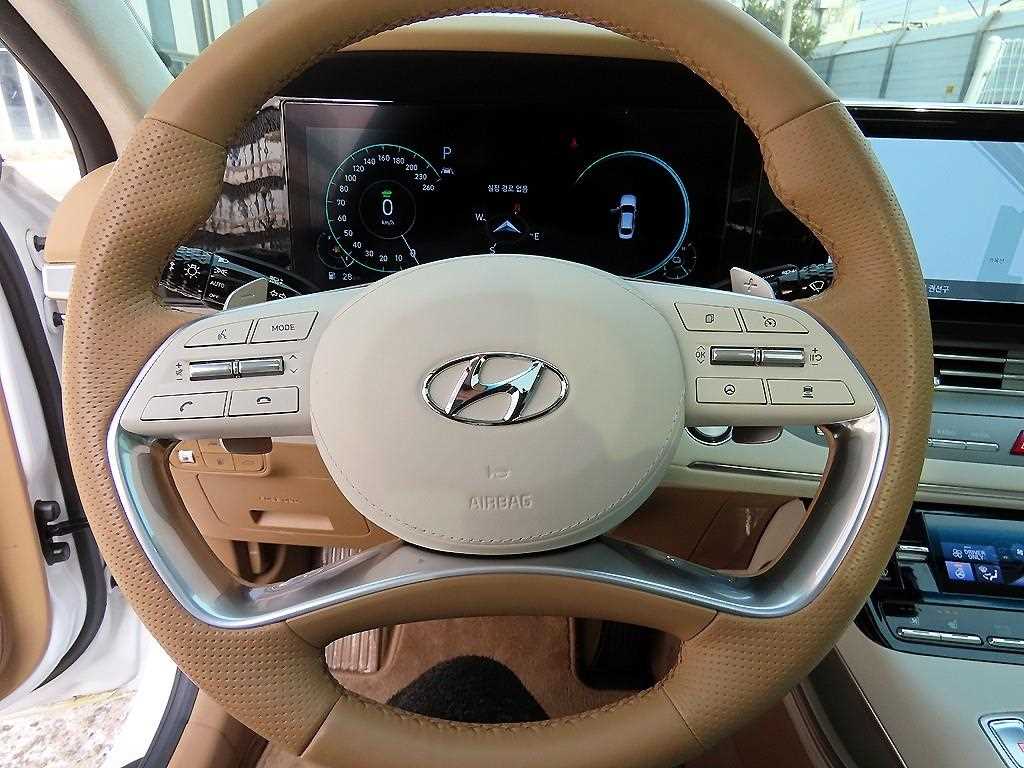 HYUNDAI Grandeur - Vista 8