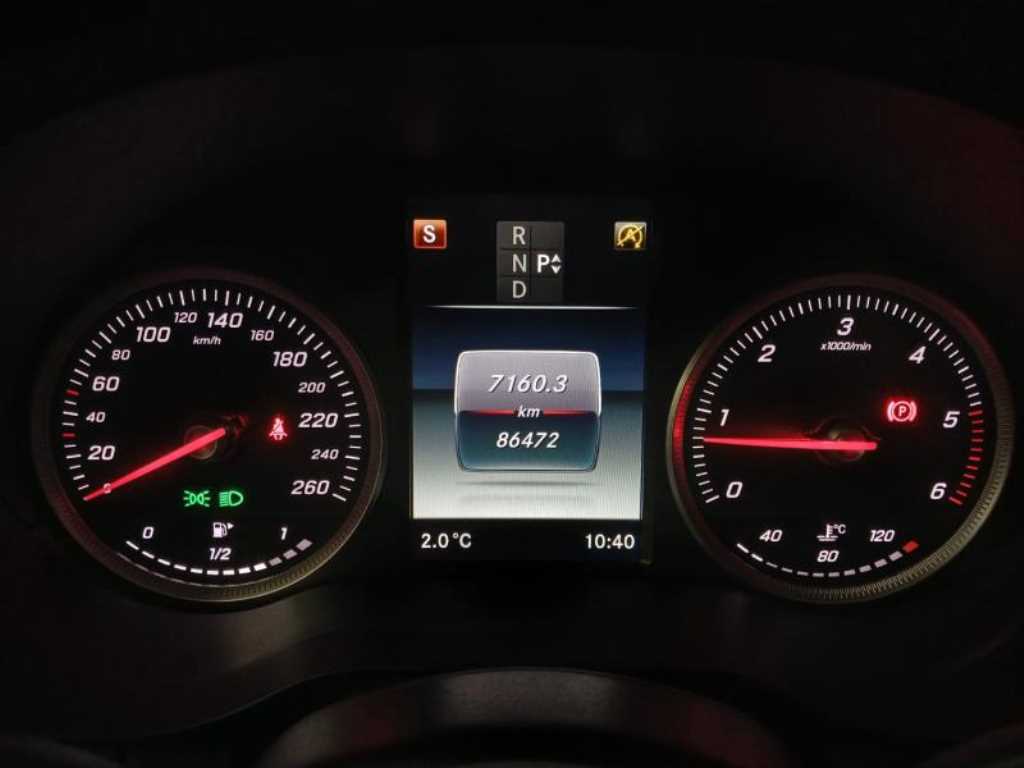 Mercedes Benz GLC Class - Vista 10