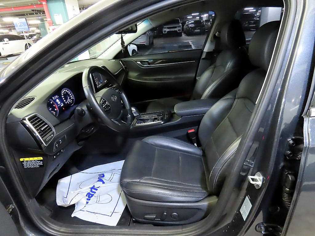 HYUNDAI Grandeur - Vista 6